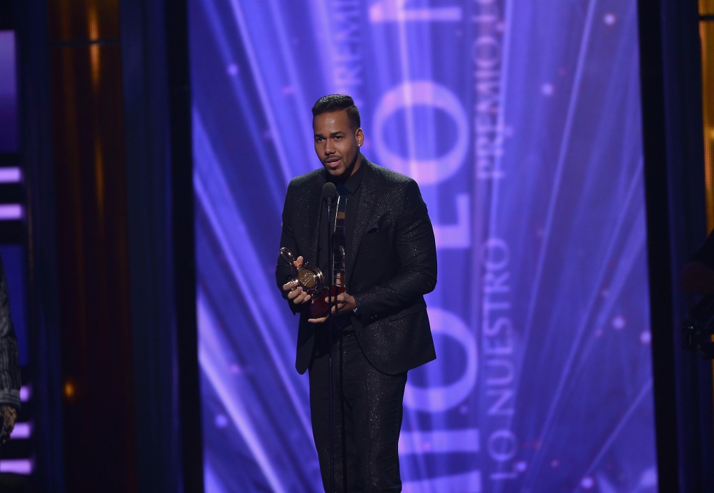 2015 Premios Lo Nuestros Awards - Show