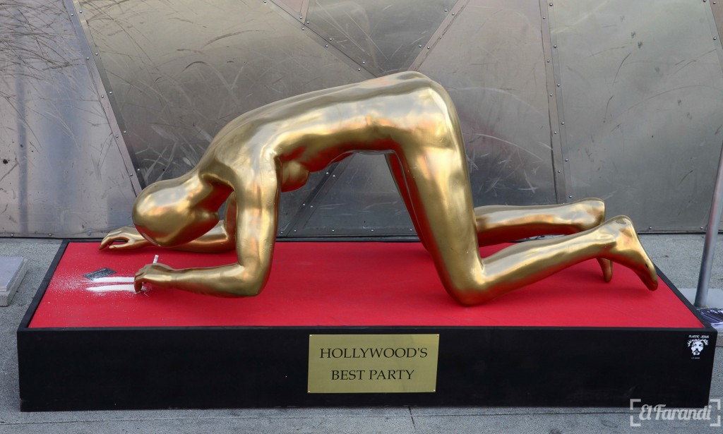 Cocaine-snorting Oscar statuette