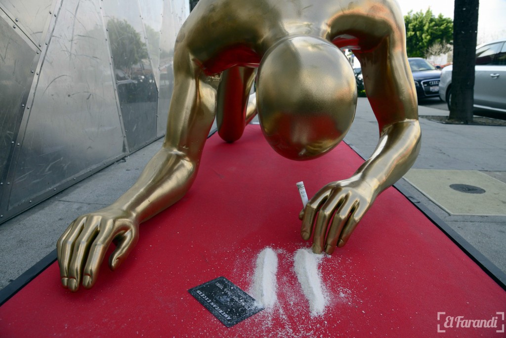 Cocaine-snorting Oscar statuette