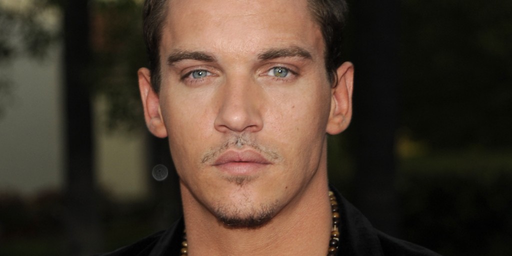 Actor Jonathan Rhys Meyers arrives at the premiere of the feature film "The Soloist" in Los Angeles on Monday, April 20, 2009. (AP Photo/Dan Steinberg)