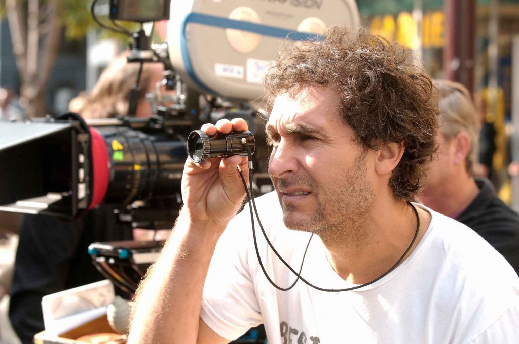 Director Doug Liman on the set of JUMPER.