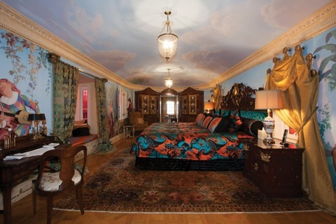 Stunning new images of the Gianni Versace mansion as the property is put up for auction