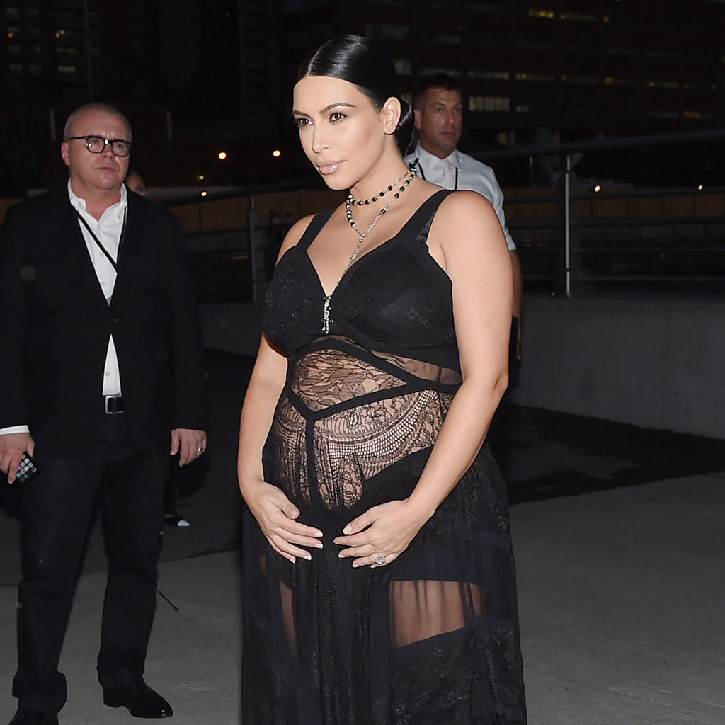 Kim-Kardashian-Lace-Dress-Givenchy-Show-Spring-2016