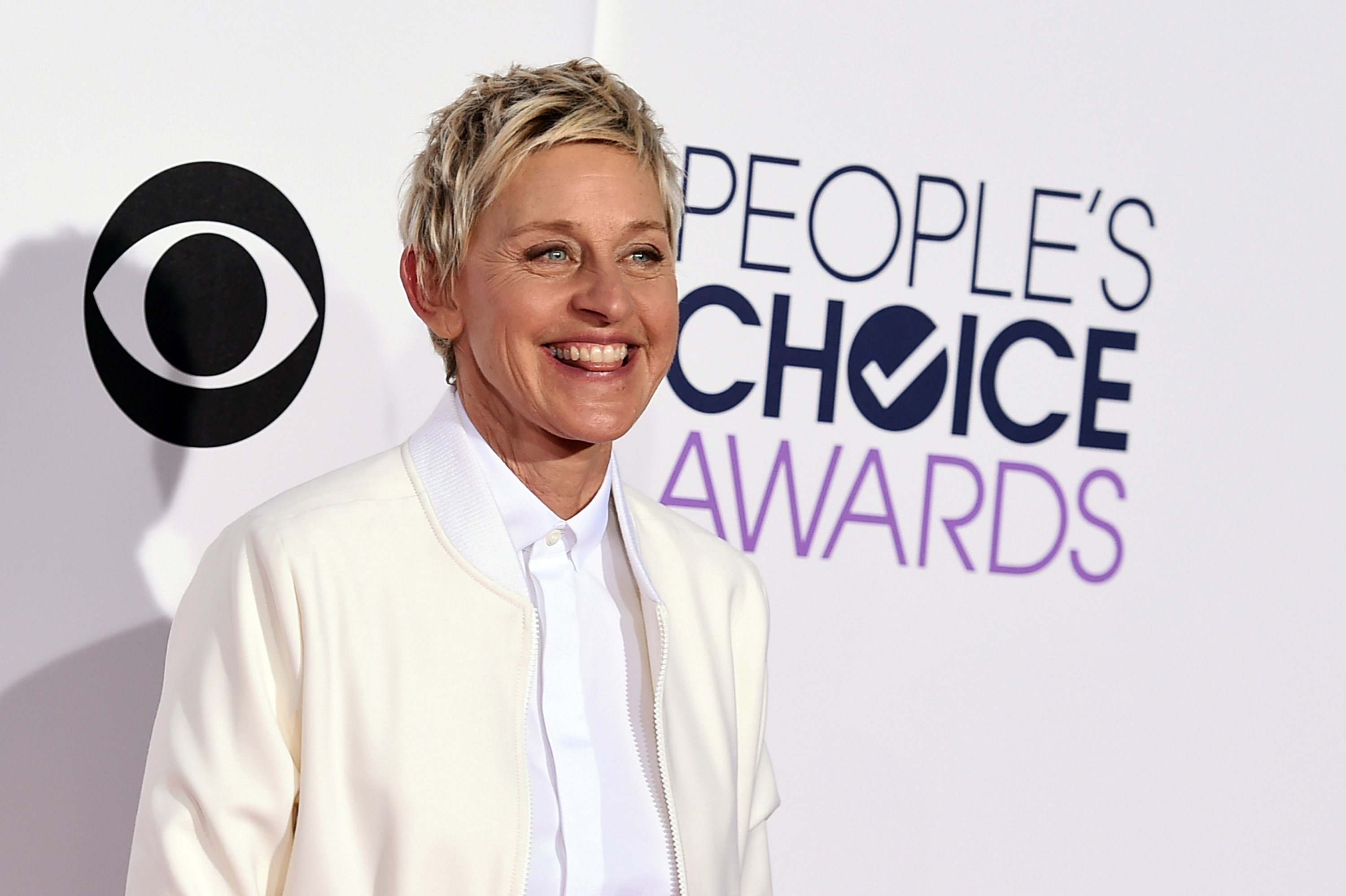 Ellen DeGeneres arrives at the People's Choice Awards at the Nokia Theatre on Wednesday, Jan. 7, 2015, in Los Angeles. (Photo by Jordan Strauss/Invision/AP)