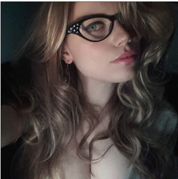 Alejandra Villanueva (29)