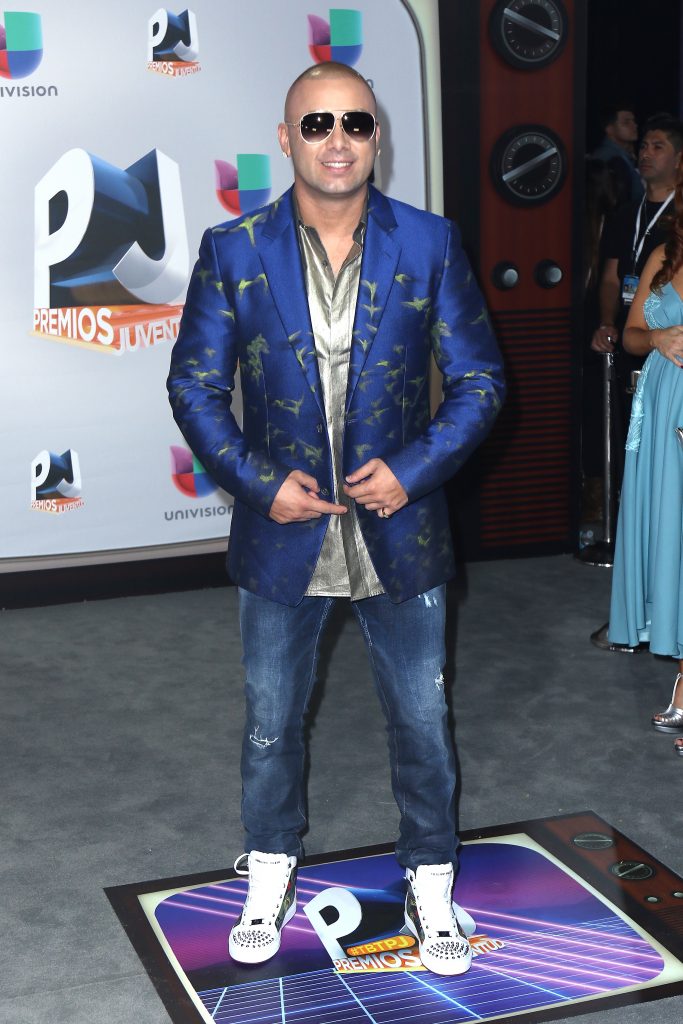 MIAMI, FL - JULY 14: Singer Wisin attends the Univision's 13th Edition Of Premios Juventud Youth Awards at Bank United Center on July 14, 2016 in Miami, Florida. John Parra/Getty Images for Univision/AFP