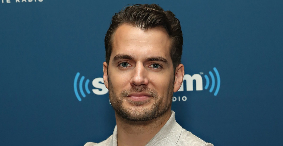 NEW YORK, NY - AUGUST 12: Actor Henry Cavill poses for a photo during SiriusXM's Entertainment Weekly Radio 'The Man from U.N.C.L.E.' Town Hall with Guy Ritchie, Henry Cavill and Armie Hammer on August 12, 2015 in New York City. (Photo by Cindy Ord/Getty Images for SiriusXM)
