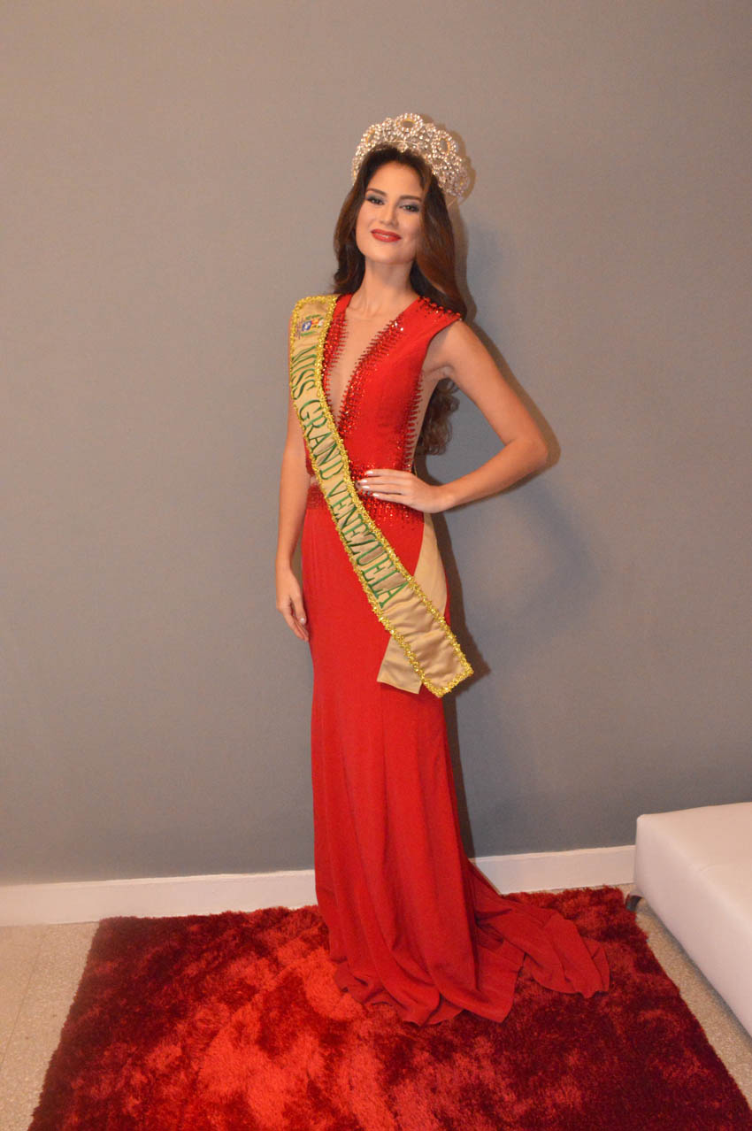 DÈBORA MEDINA ES MISS GRAND VENEZUELA