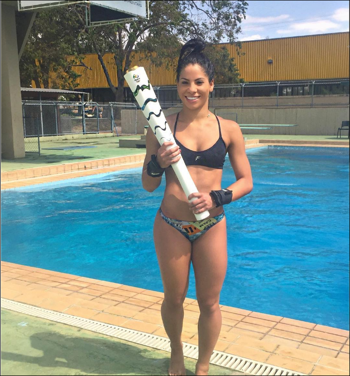 Ingrid de Oliveira (13)