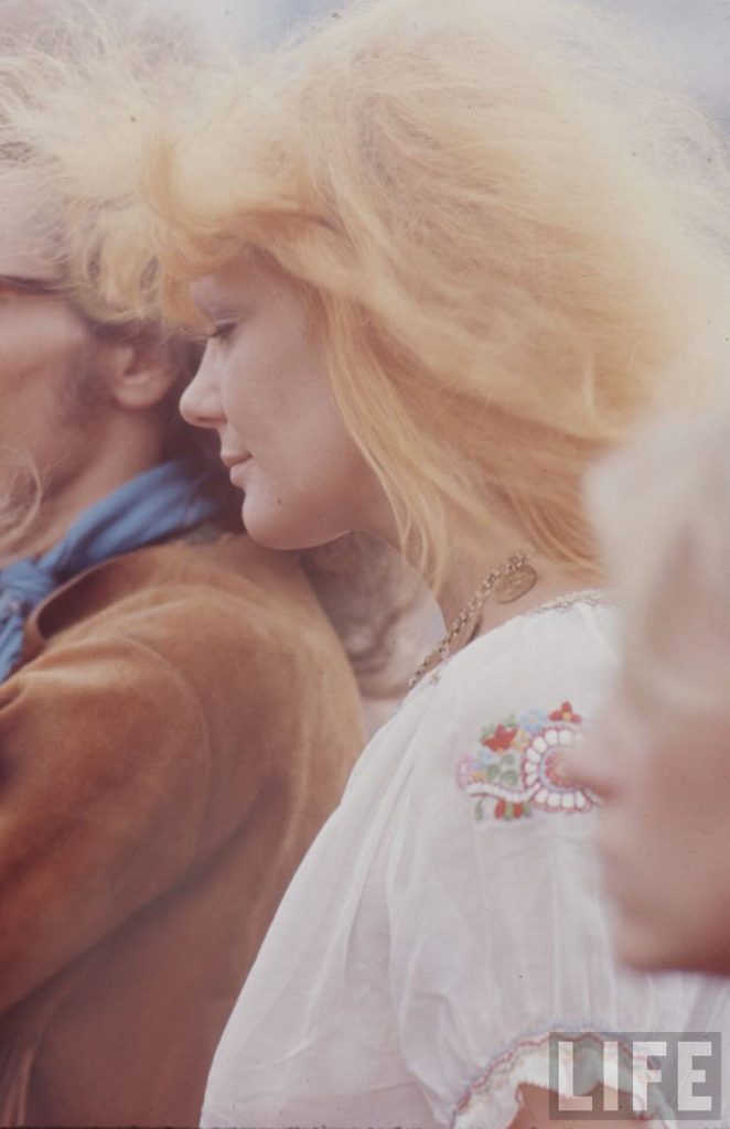 fotos-festival-woodstock-1969-revista-life-3