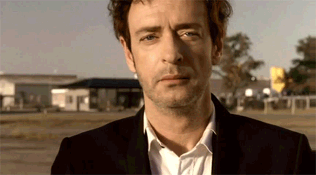 enamorado_pensando_viendo_gustavocerati_gif