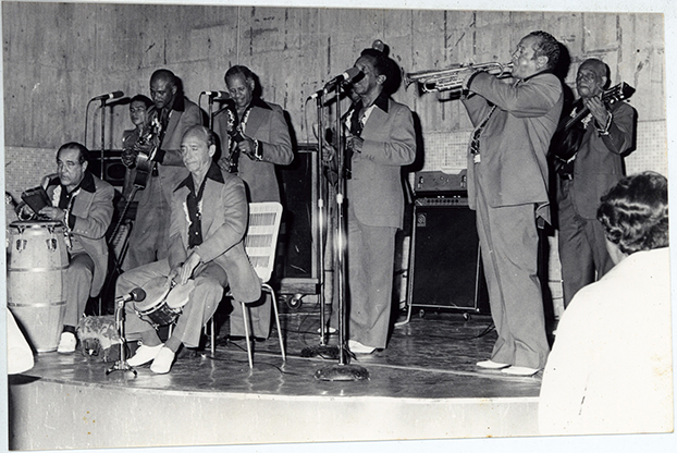 Sonero Clásico del Caribe